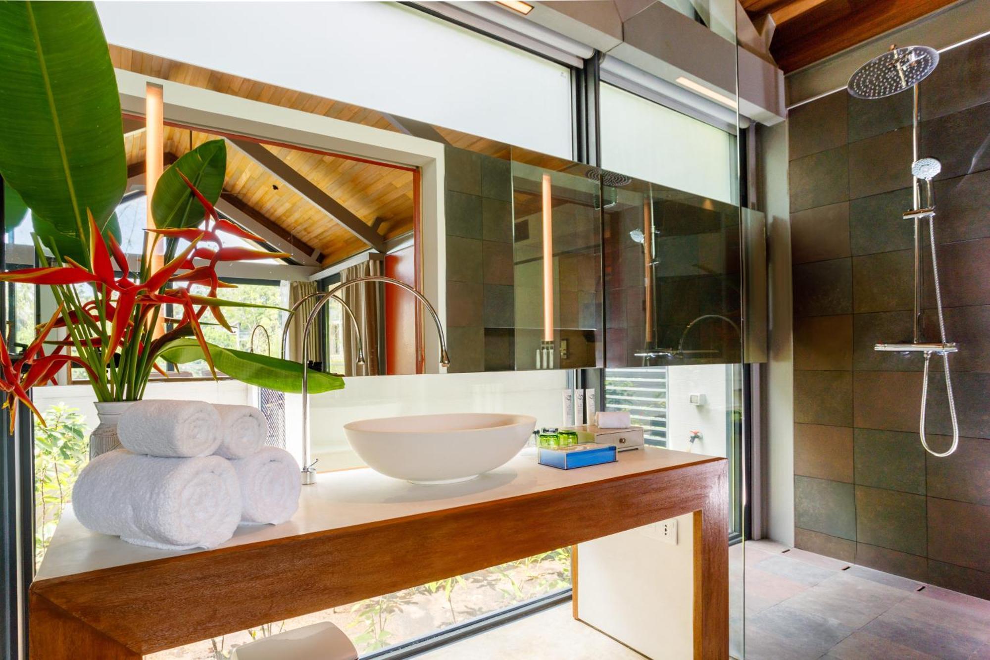 Villa Escape Burasari Phuket Dış mekan fotoğraf